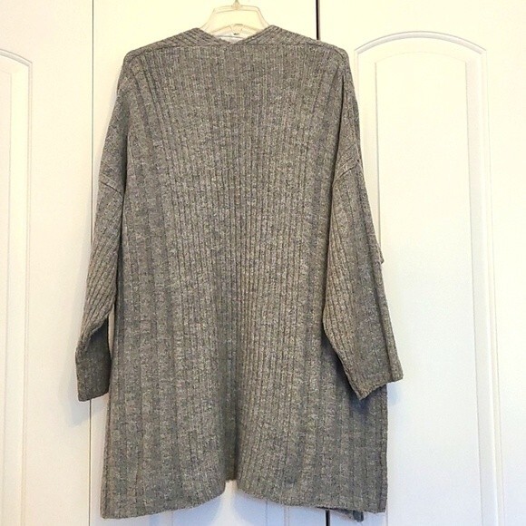 Topshop Oversized Gray Marl Cardigan Sweater Size 4-6 (S) - Picture 6 of 10